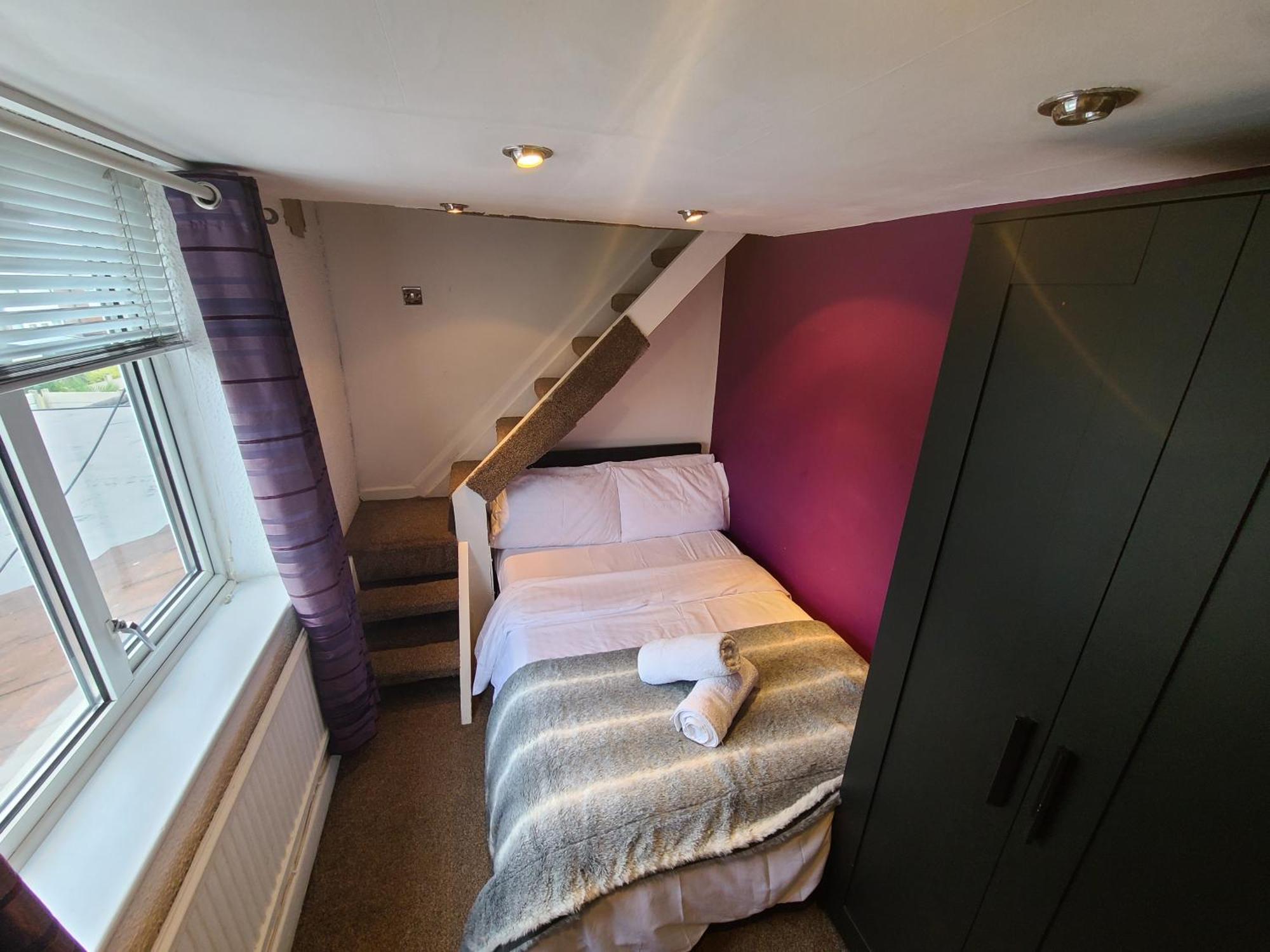 Grand Near Etihad Stadium Coop Live Droylsden 외부 사진